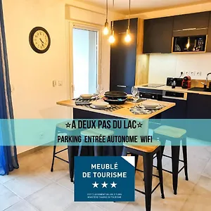 a-2-pas-du-lac-wifi-garage-netflix-disney-lac.hotels-rhonealpes.com/